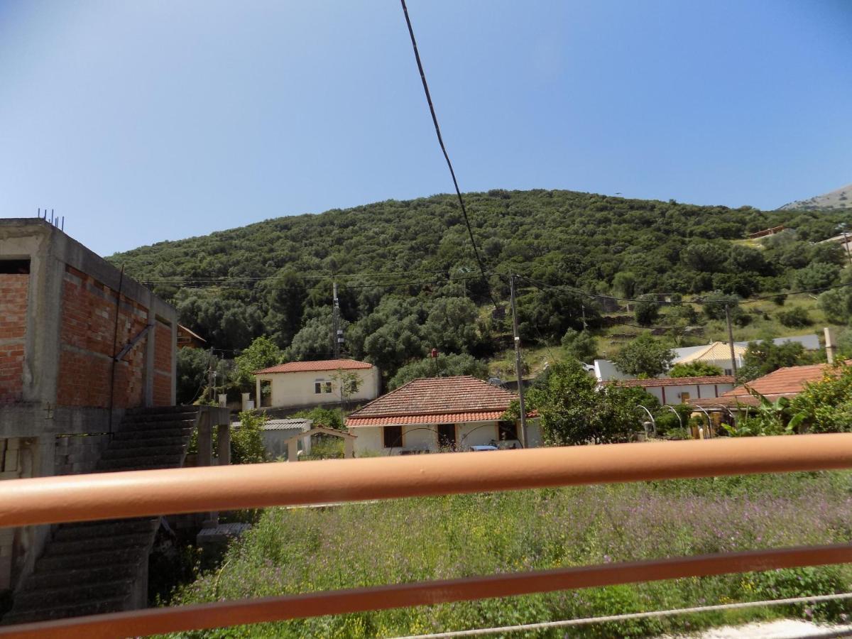 Afrodite Spacious Apartments! Agia Efimia Exterior photo